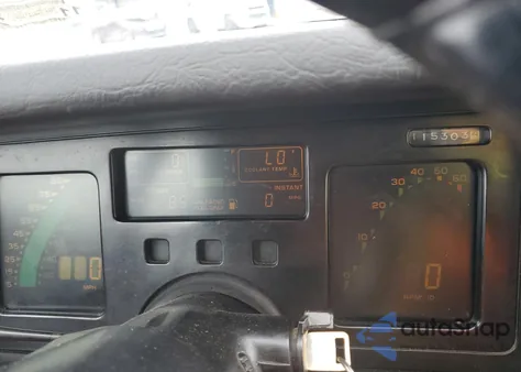 1985 Chevrolet Corvette z USA, uszkodzony, nr VIN 1G1YY0782F5105974